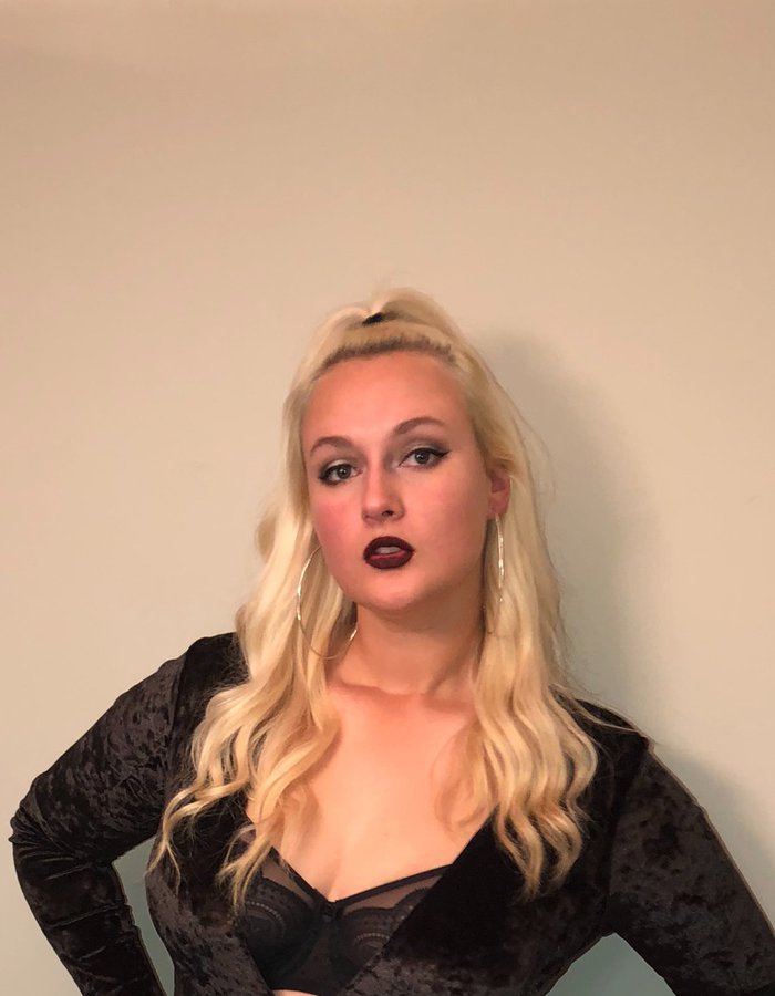 BlondeMistress