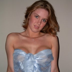Luciane38