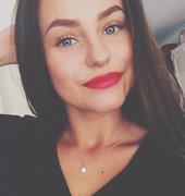 Viviana38